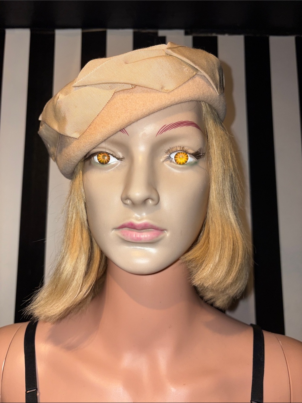 Henry Pollard Ritz New York Vintage Tan 100% Wool Shaped Beret with Ribbon Trim